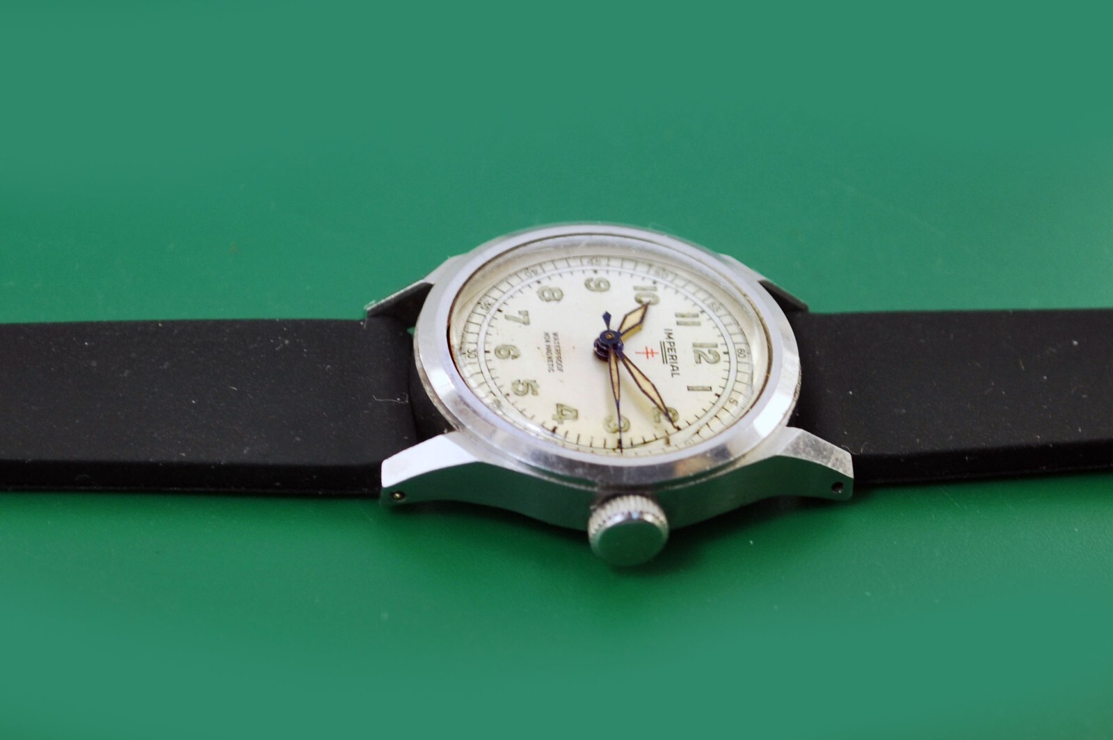 IMPERIAL Vintage 40’s WWII Military Type Men’s All Original Turtle Shell Watch