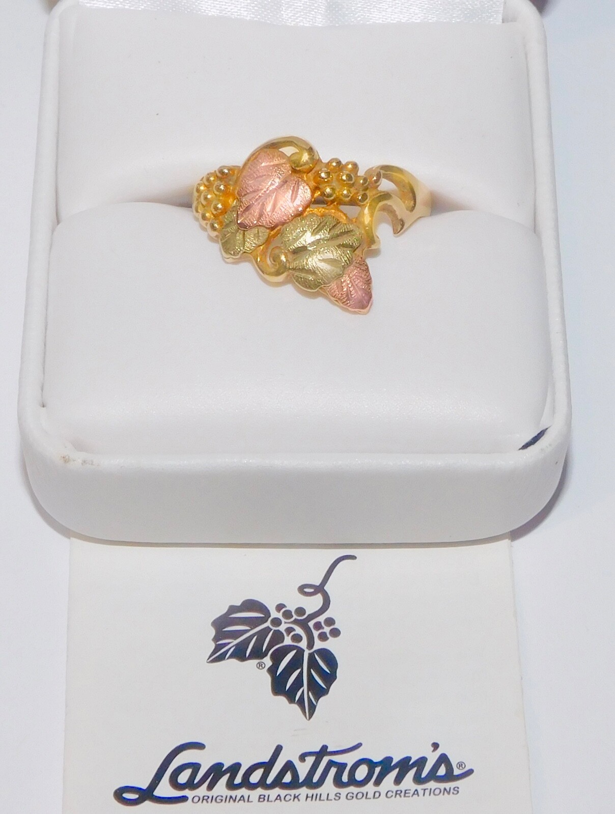 Black Hills Gold 10k Landstrom’s Multiple Leaf Ring Size 9 1/2