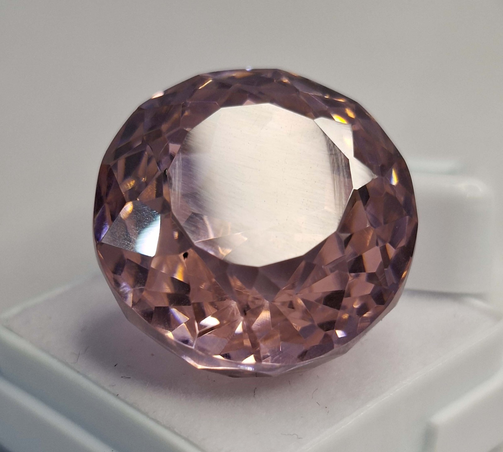 Cambodia Round Cut 107-109 Ct Natural Pink Zircon Certified Loose Gemstone RK852