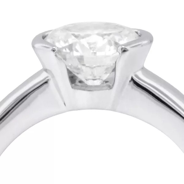 Solitaire Engagement Ring 14K Gold Classic Round 0.57 CT Lab-Grown Diamond E VS1