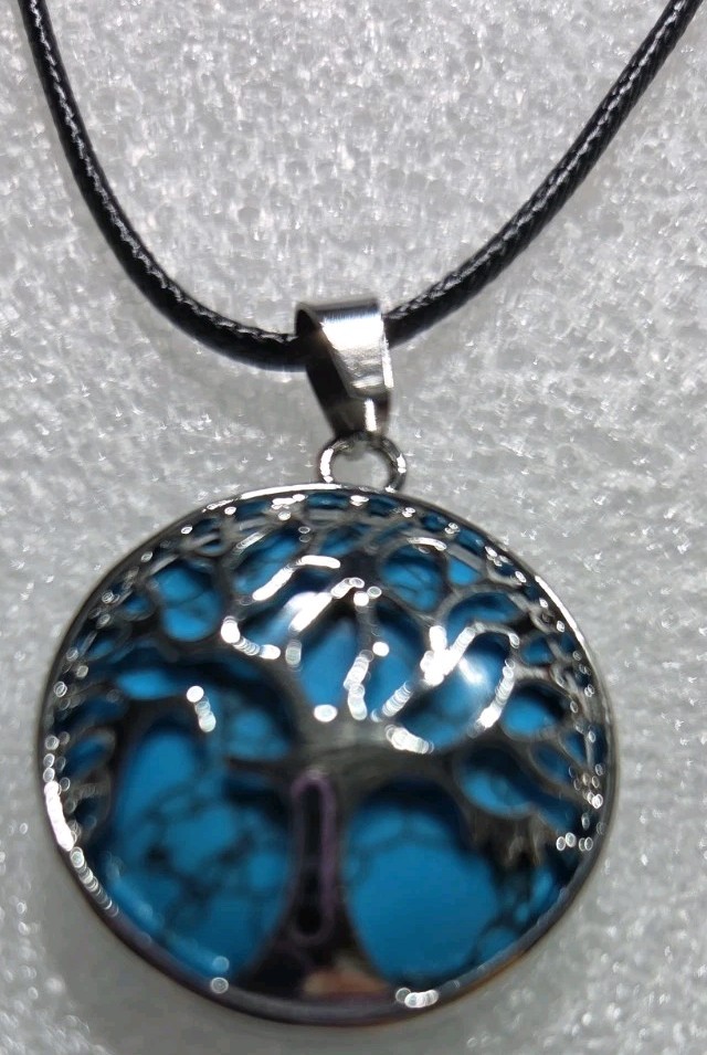 Tree Of Life Turquoise Necklace 18in Chain With Extender
