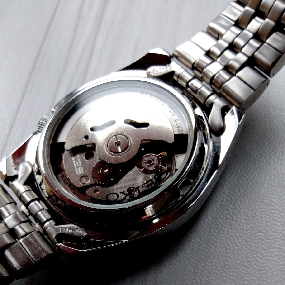 Seiko 5 SNK361K1 7S26 Automatic 21 Jewels Navy Monogram Dial See-Through Back Da