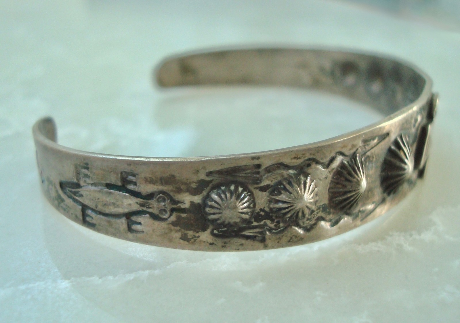 Vtg MORNING STAR THUNDERBIRD GILA MONSTER Navajo SILVER BRACELET Fred Harvey Era