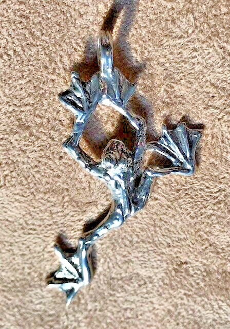 Frog Pendant 925 Kermit Art frog toad signed jewelry original signed JKL 132