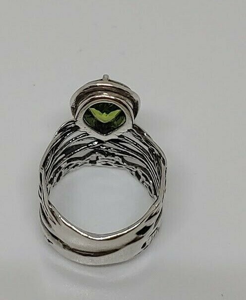 STERLING SILVER PZ ISRAEL SIGNED PEAR SHAPED PERIDOT WIDE RING SIZE 6.5