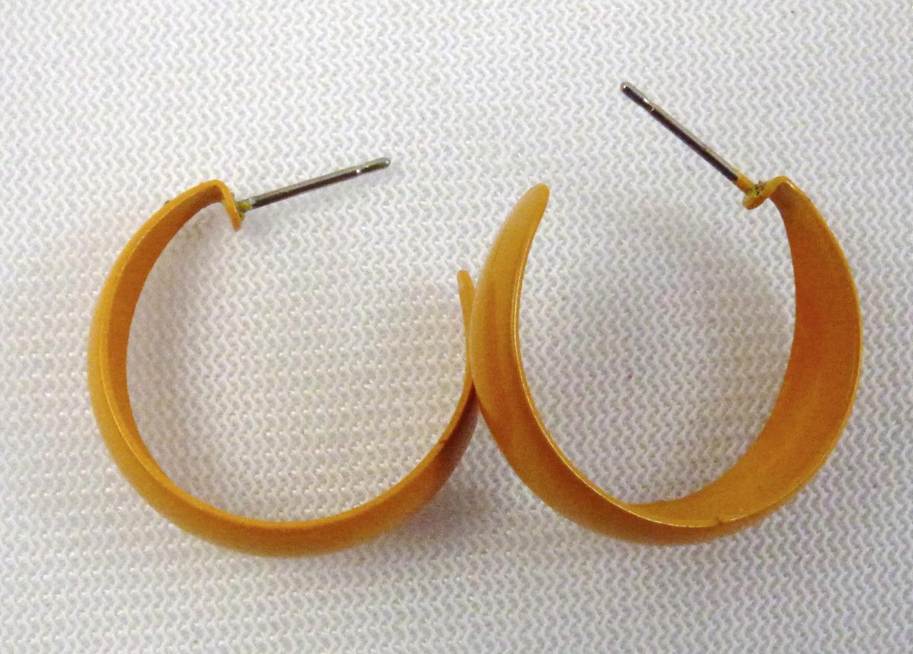 Mustard Yellow Enamel Hoop 7/8″ Earrings