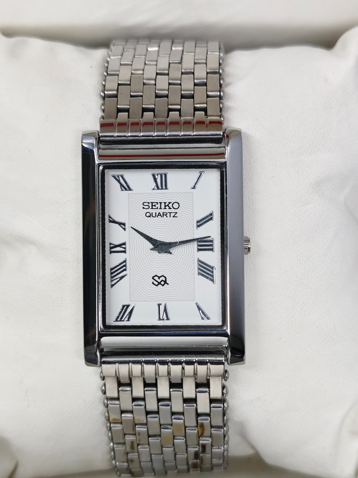 Vintage Refurbished Seiko Slim Tank White Quartz Japan Men s Wrist Watch
