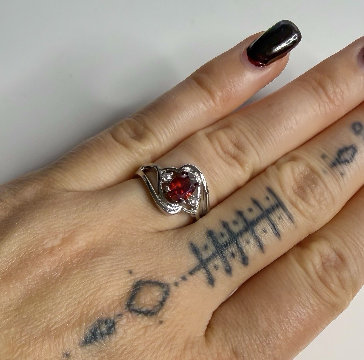 925 Silver Plated Ring Size 6 Simulated Ruby & Diamond Cocktail Costume