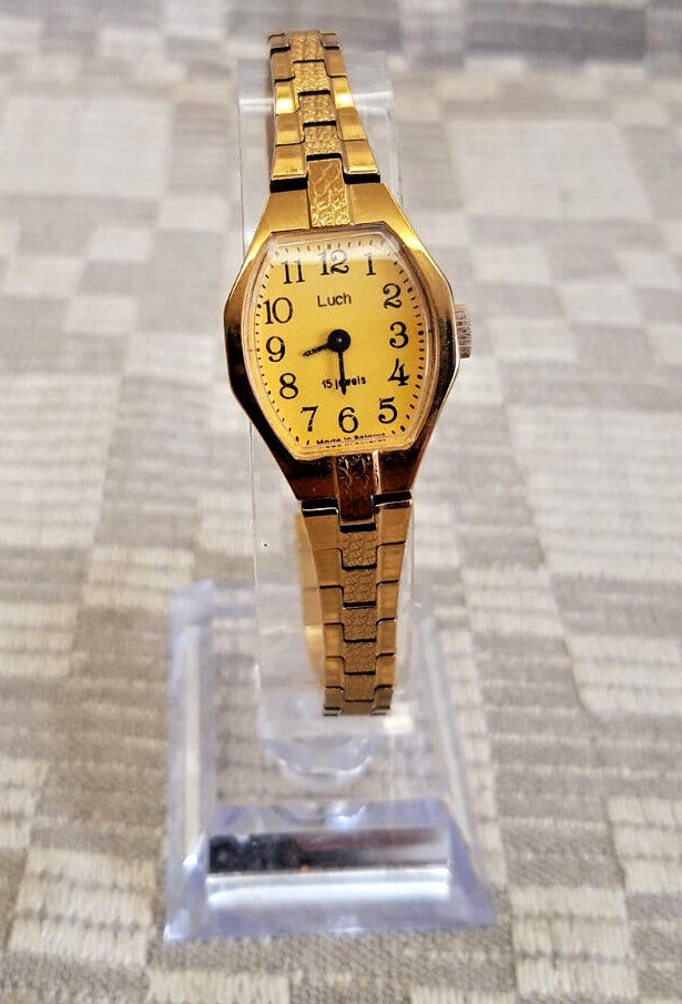 Watch Luch Women Mechanics Ussr Soviet vintage Unisex retro 1970s