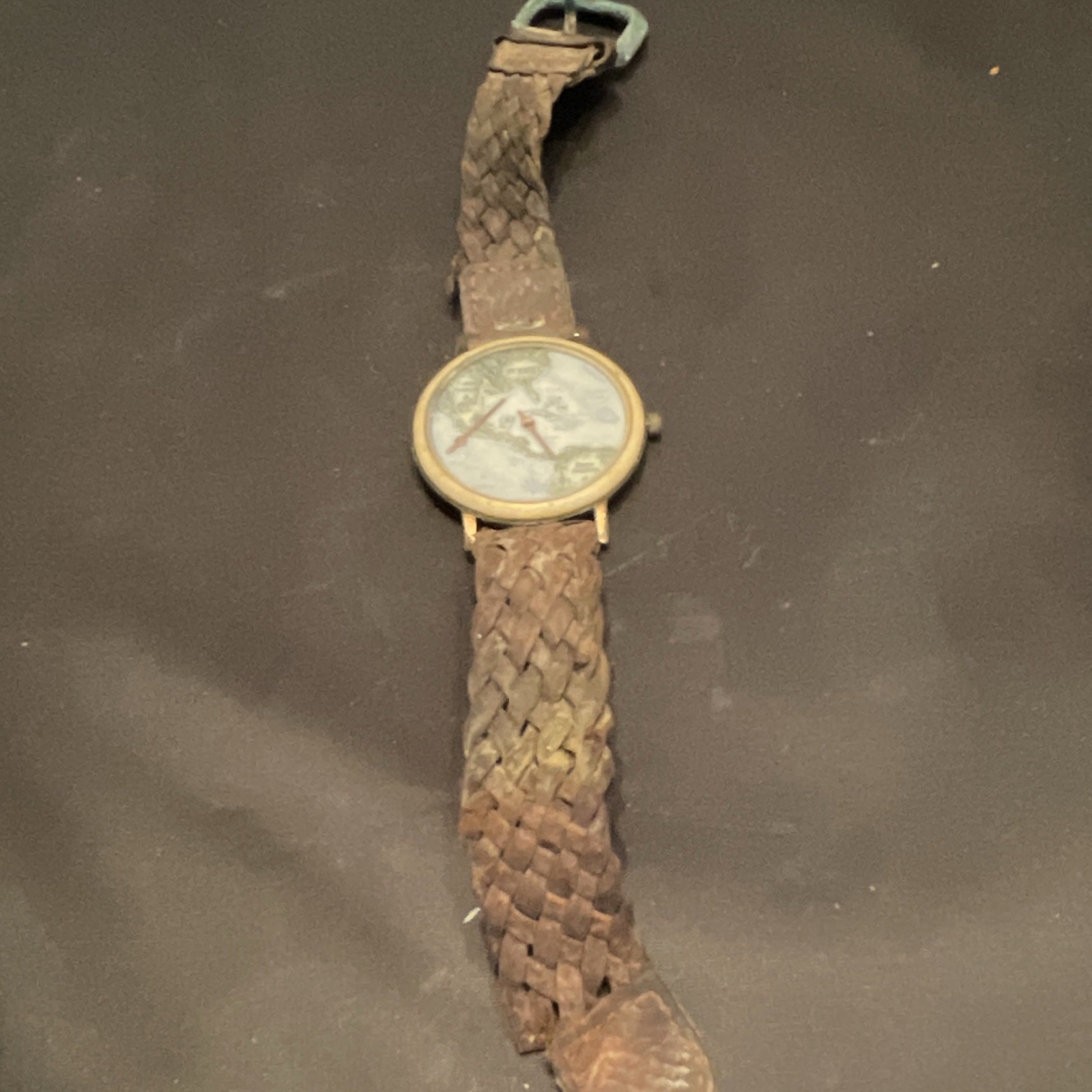 Fossil World Map Multicolor Dial Analog 12-Hour Gold Round Case Leather Strap