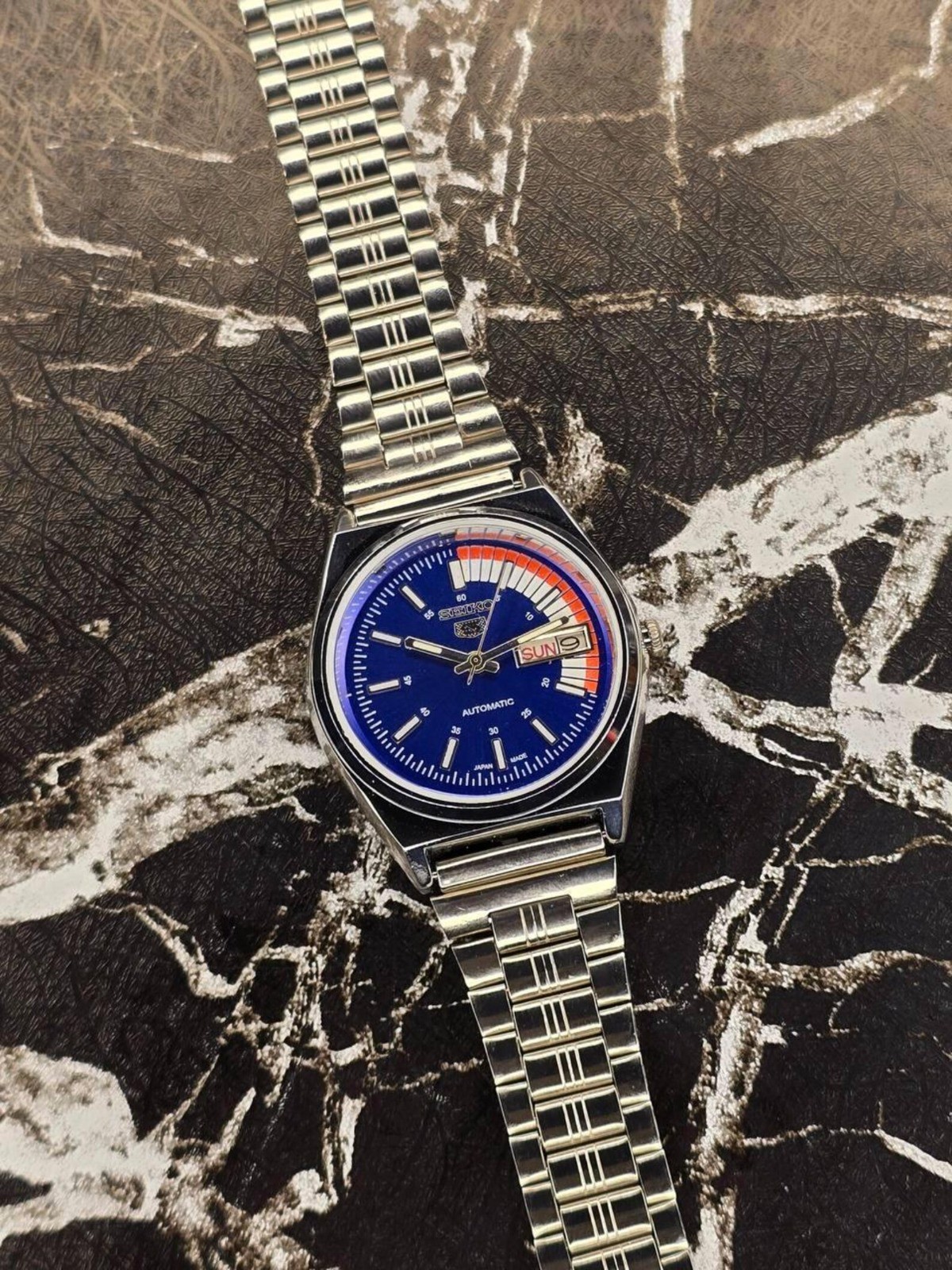 Vintage Refurbished Seiko Automatic Blue Day/Date Men’s Wrist Watch 36MM