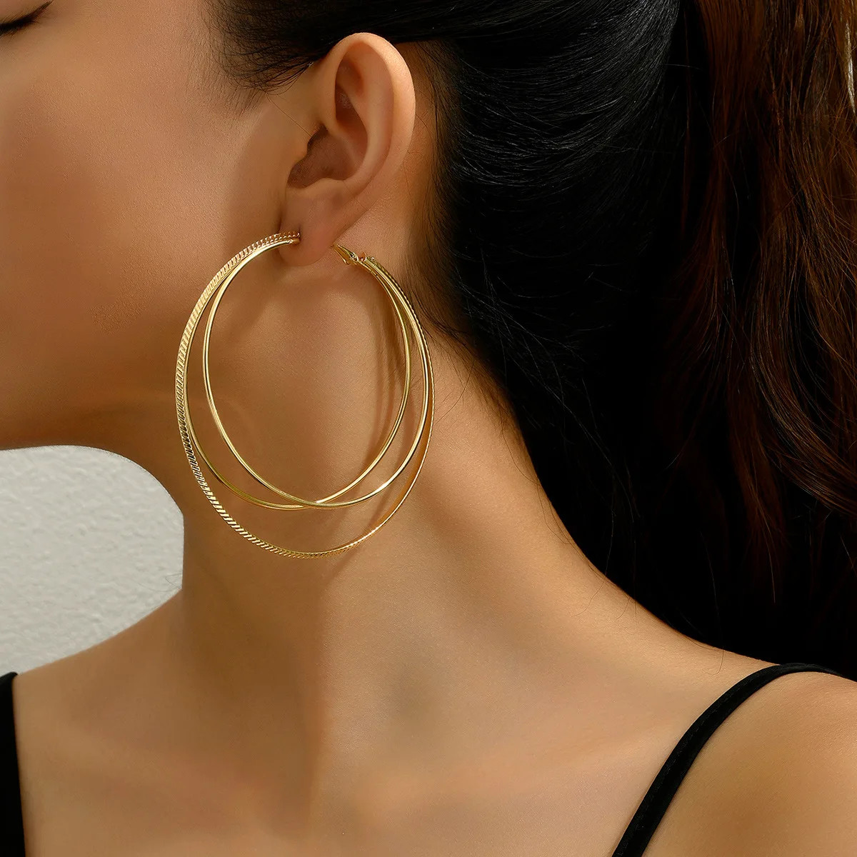 1 pair of new metal exaggerated three-layer large circle earrings, simple