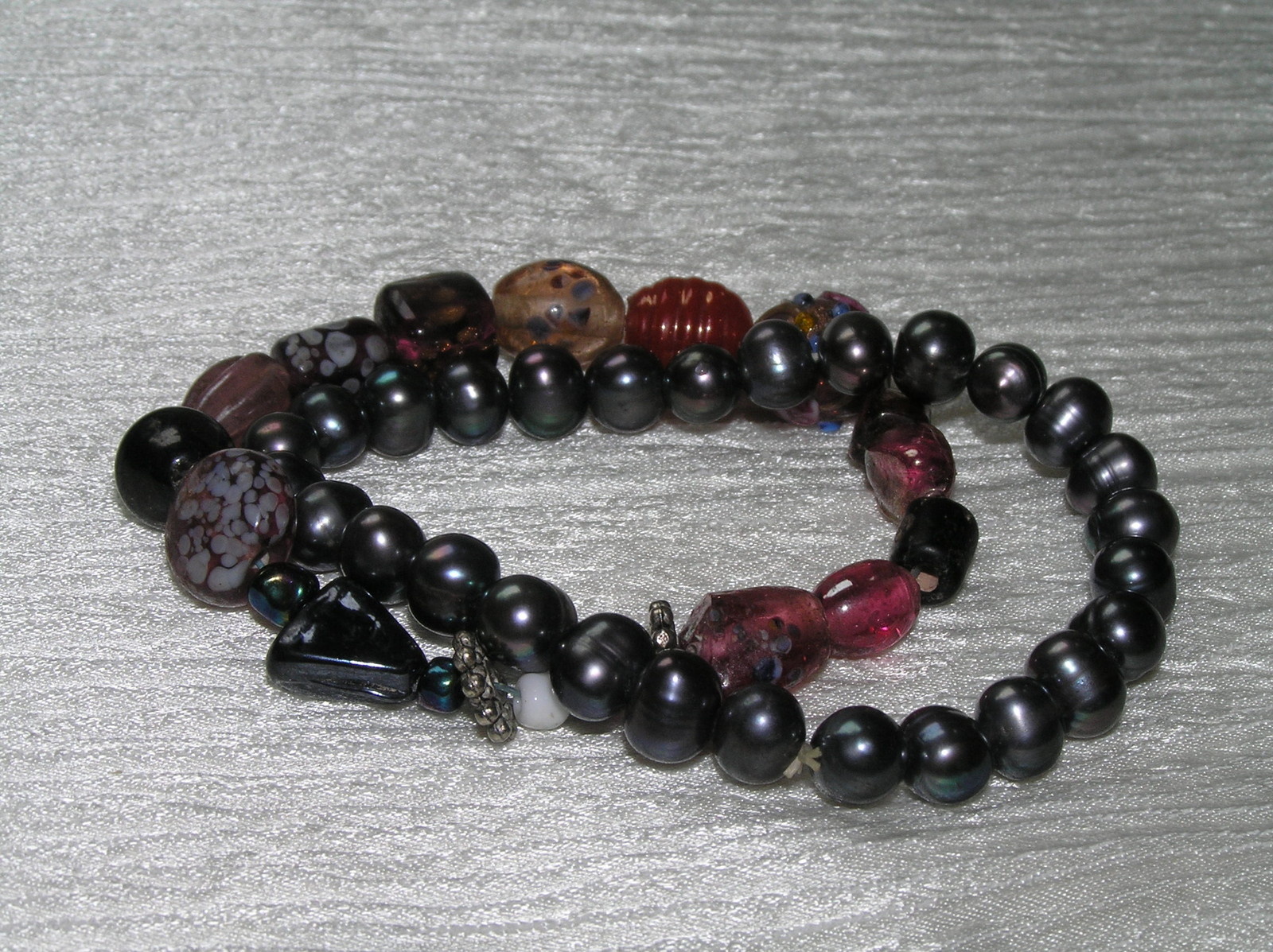 Estate Lot of 2 Charcoal Gray Faux Pearl & Purple Art & Wedding Glass Bead