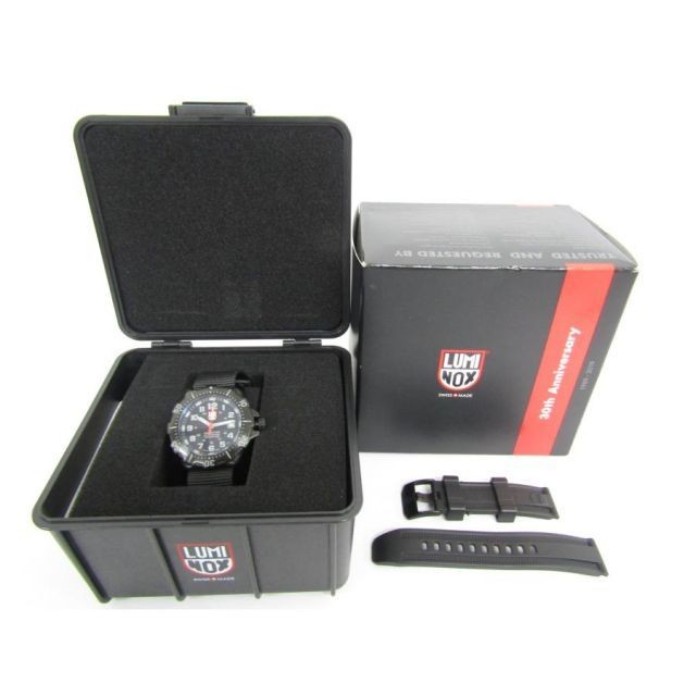 LUMINOX AUTHORIZED FOR NAVY USE SERIES 4220 Quartz Analog Watch AC27214