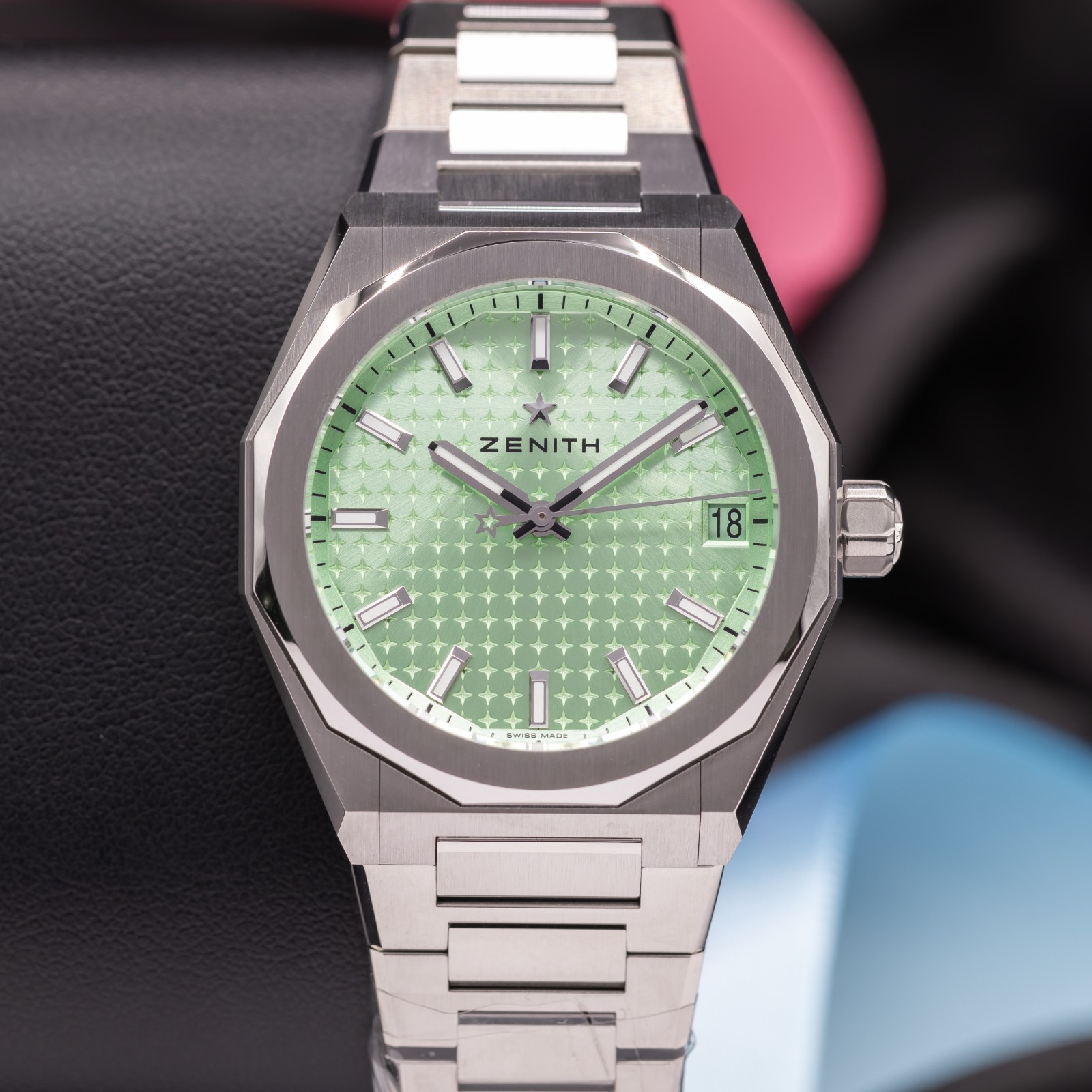 2025 Zenith Defy Skyline Sunburst Green Watch 03.9400.670/61.I001 New & Unworn