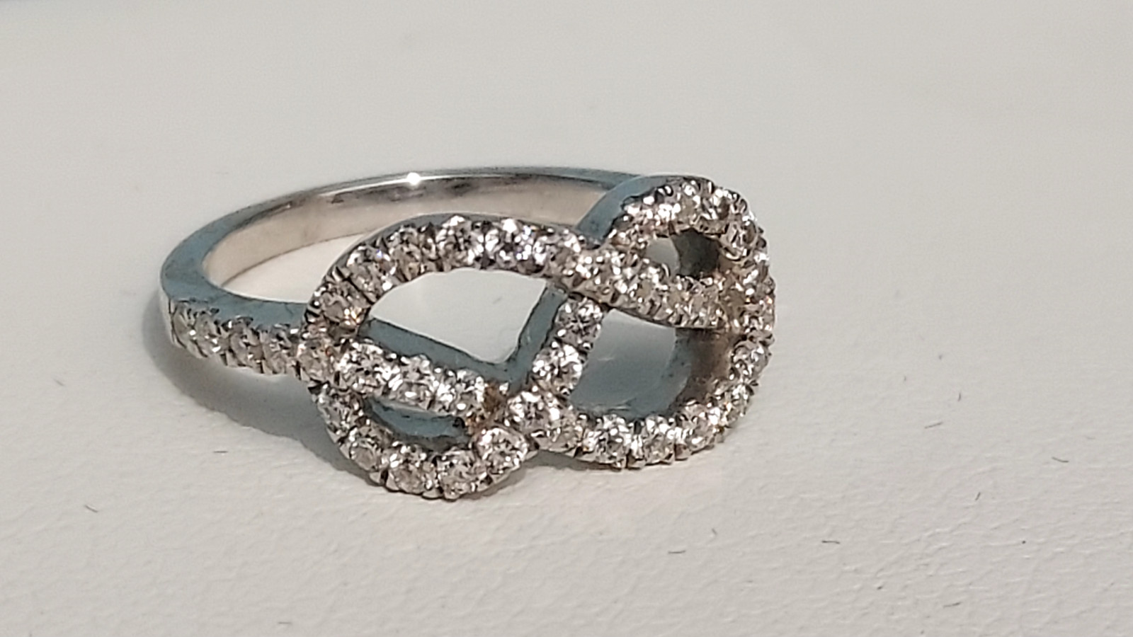 Signed SIL~**MOISSANITE BRAID BAND RING**~Sterling Silver~925~SIZE 5 1/2~3 Grams