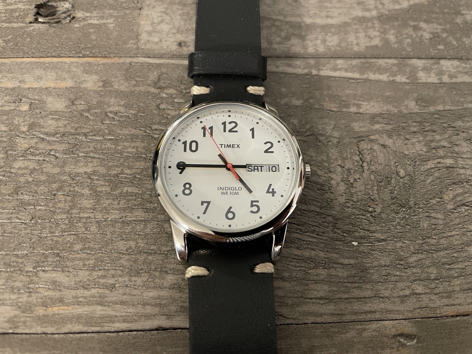Timex Indiglo Quartz Day-Date Analog Watch White Dial Black Leather 30m