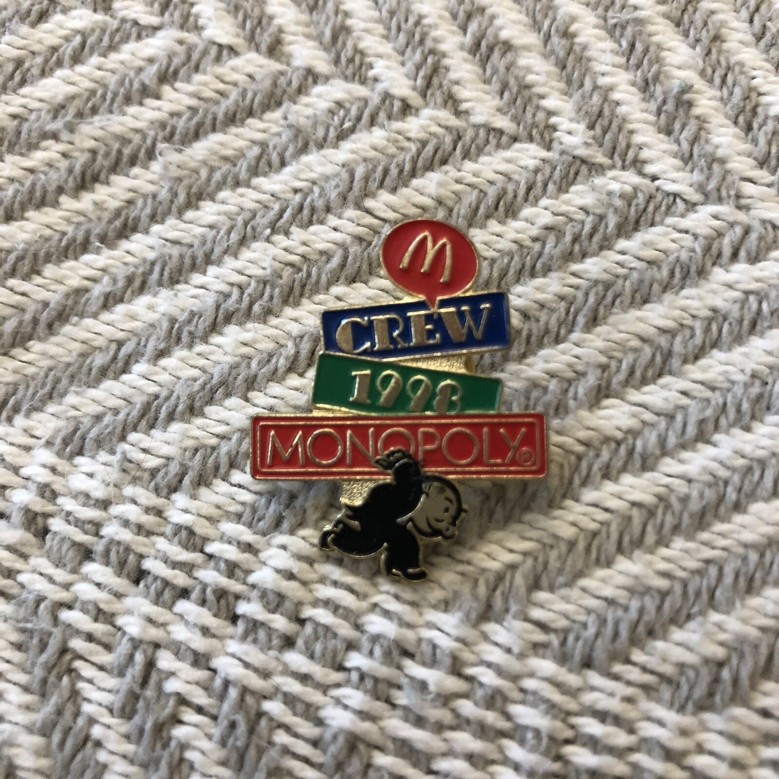 Mcdonald’s Employee 1998 Monopoly Crew Pin McMillions EUC