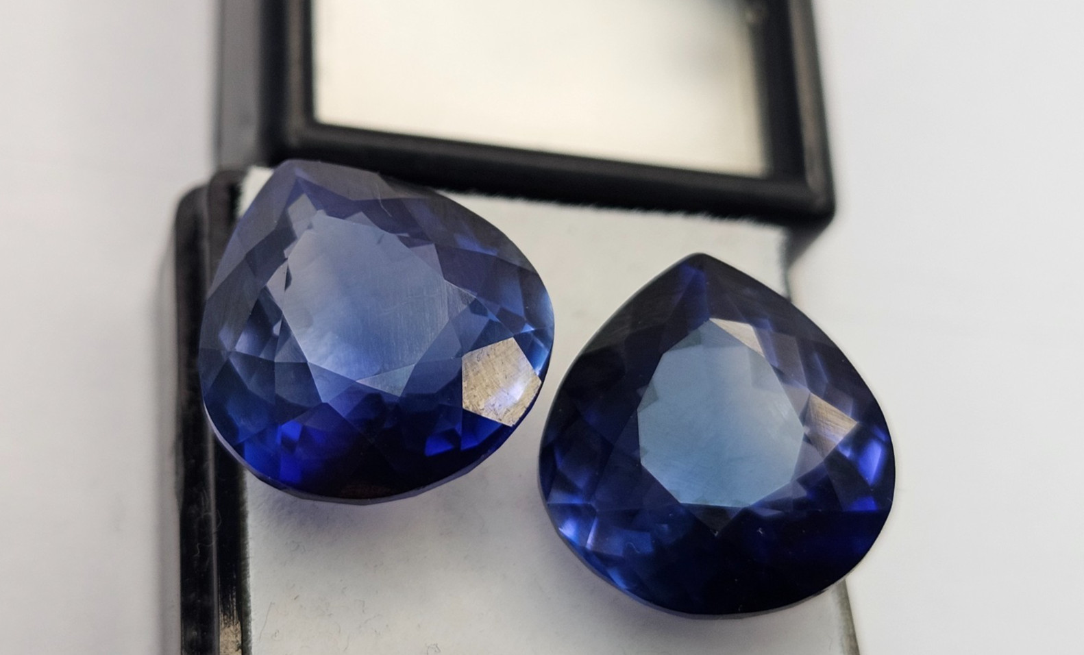 Tanzanite Pear Cut Blue Natural 31-32 Ct Pair Gemstone For Earring Making FR-581