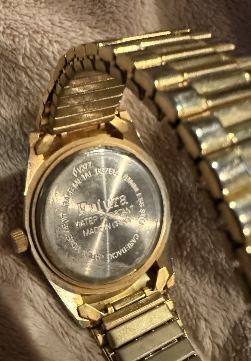 Futura Men’s Quartz Watch Stainless Steel, Metal, diamond chip