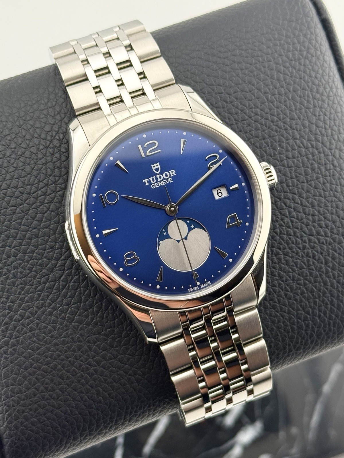 Tudor 1926 Luna Blue 39mm Moonphase – 91560 – Full Kit 2026 Stunning Dial Clean