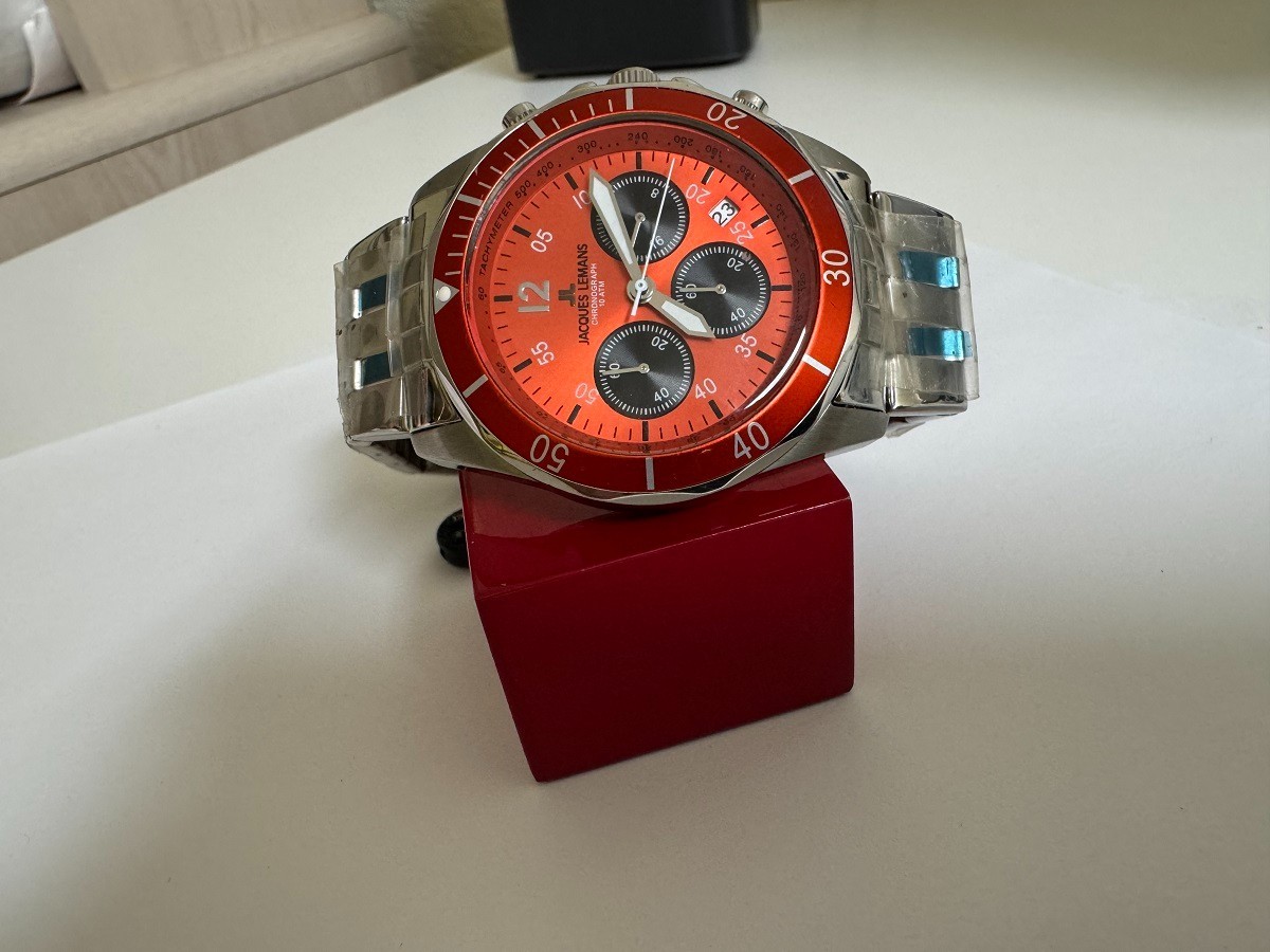 NOS Men’s Jacques Lemans 1-1382A Suzuka chronograph Orange dial watch 42mm