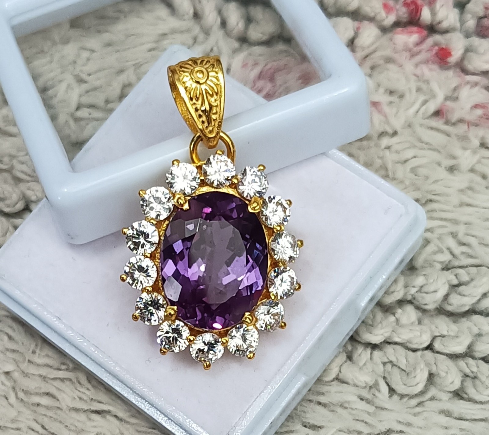 39 Ct Natural Alexandrite Pendant –Certified Bio- Gem in Silver 925 With Chain