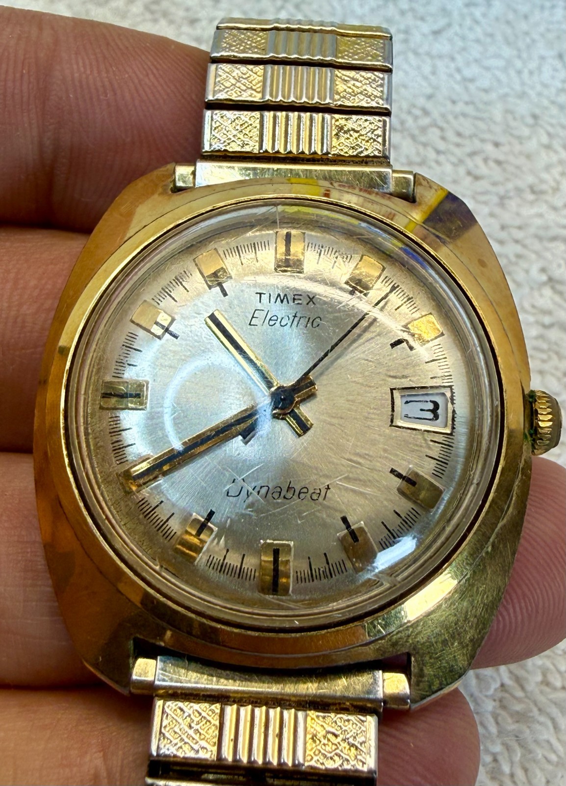 Timex Electric Dynabeat Vintage Men’s Watch Gold Tone 34.7mm Date – Untested