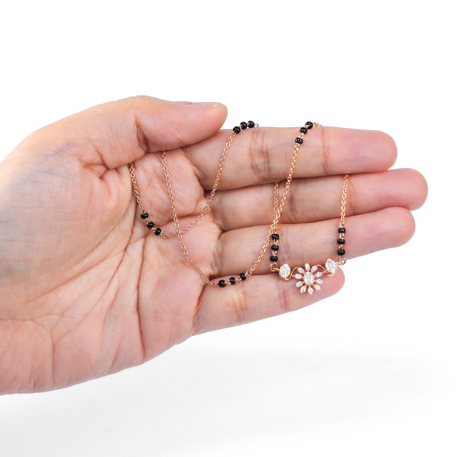 18 KARAT MANGALSUTRA NECKLACE | NATURAL DIAMOND IGI CERTIFIED | WOMAN