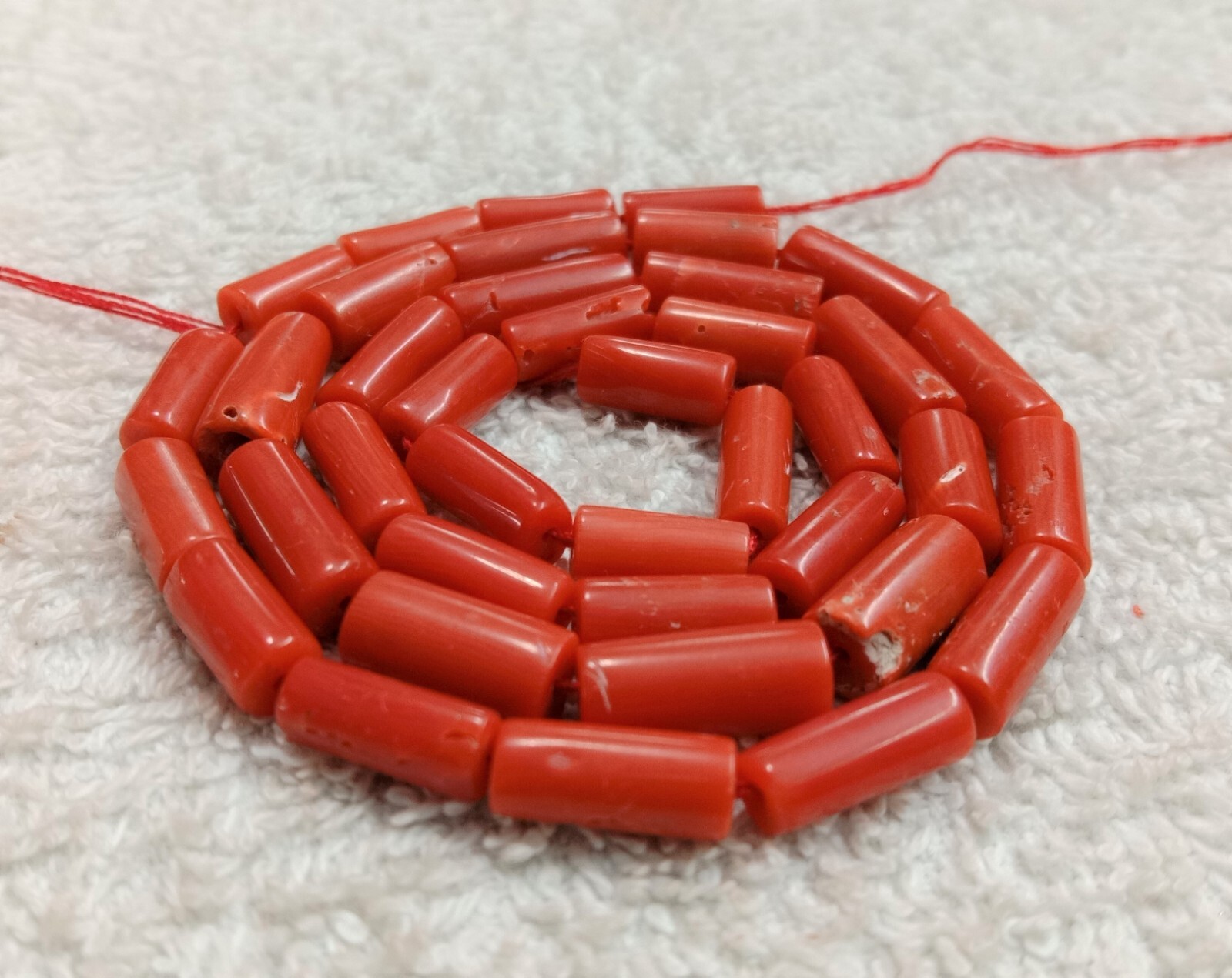 16″INCHES 100% Natural Italian coral pipe Beads.AA quality.Size 4x10mm to 5x11mm