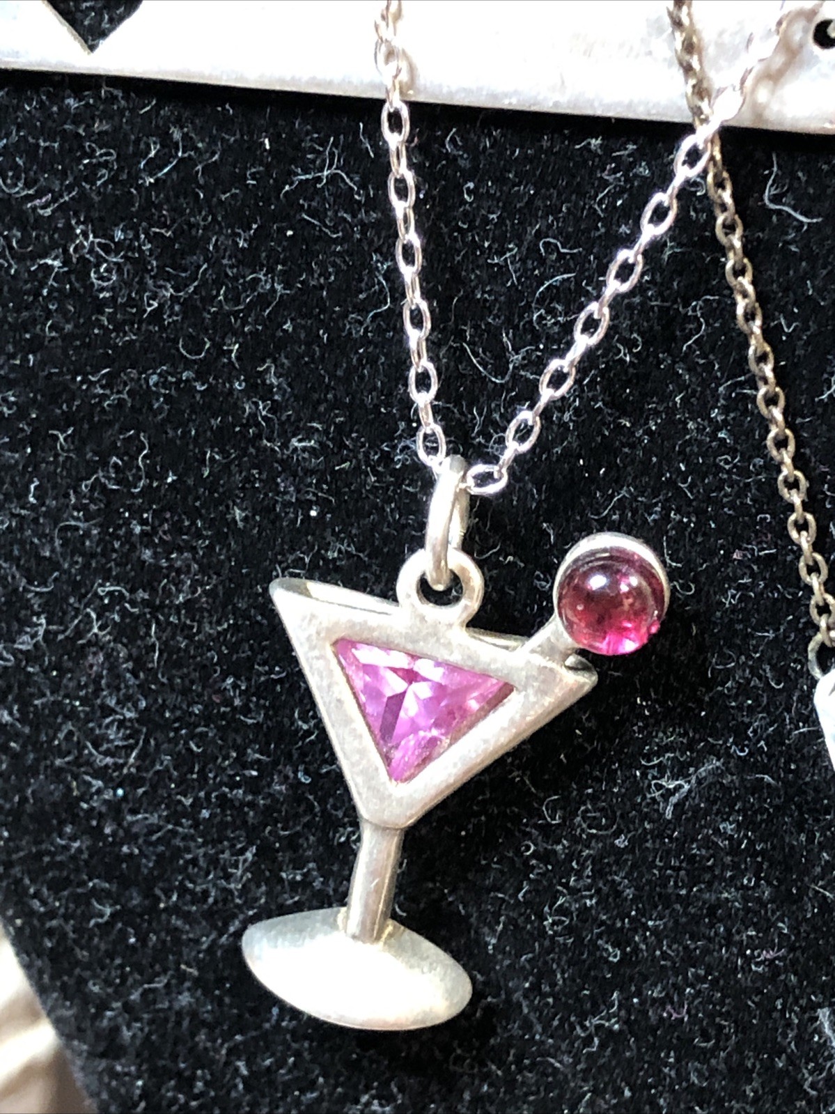 b56. 925 Sterling, GF, Mix material, Enamel, Glass, Stone 9 chain Necklaces 21g