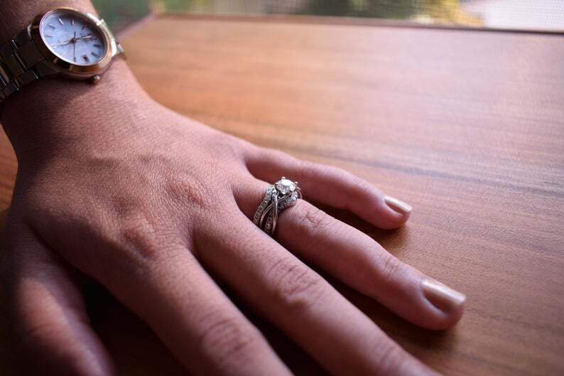 2.50 Ct Round Cut Created Diamond Twisted Band Ring Set 14K White Gold Finish