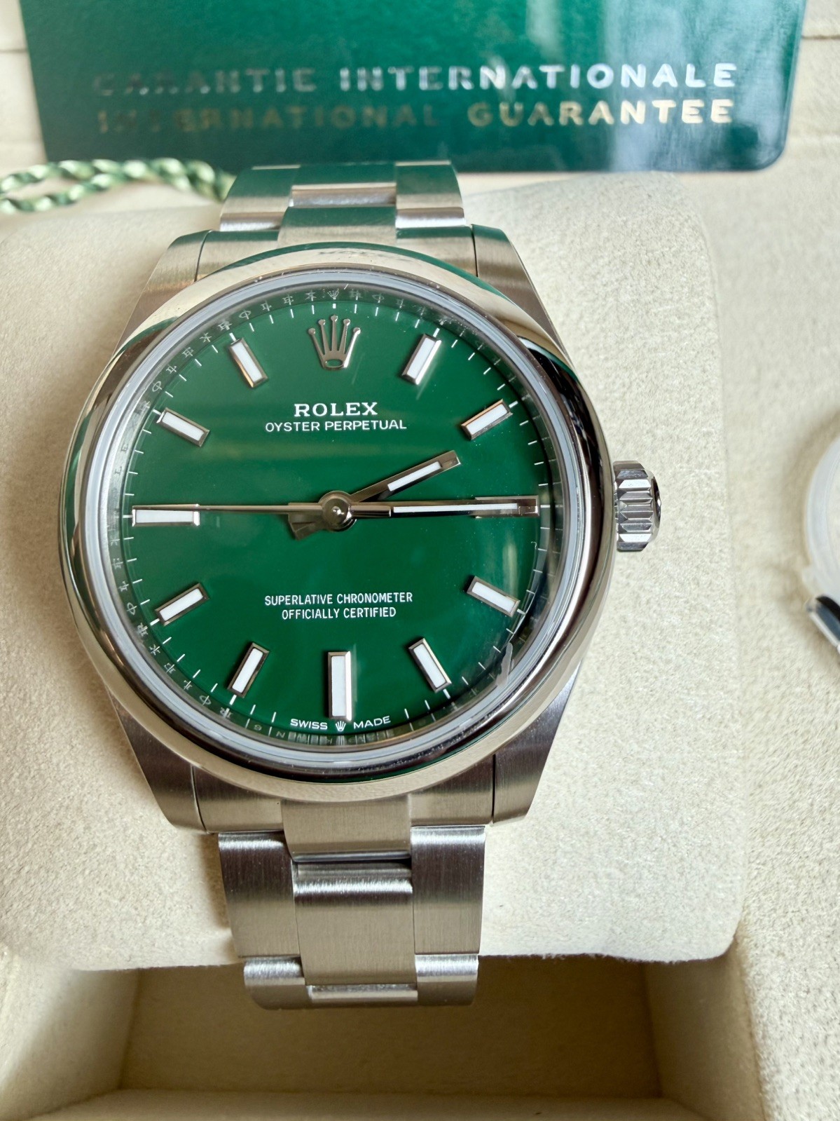 NEW Jan 2026 Rolex Oyster Perpetual 277200 31mm Green UNWORN
