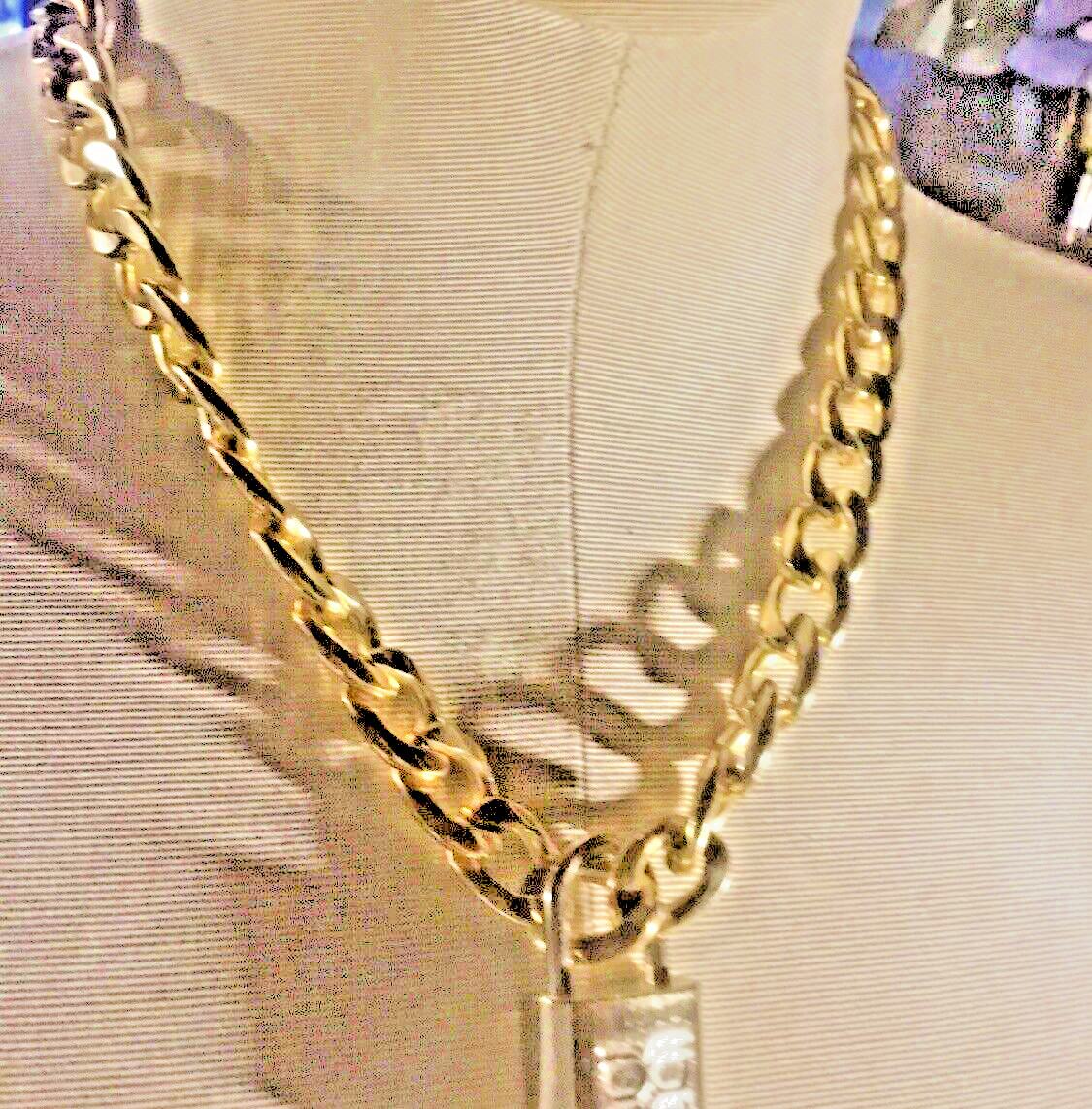 Basic Brothers Lock Heavy Chain Chunky Lock Chain 18 Inches Heavy “Bros”