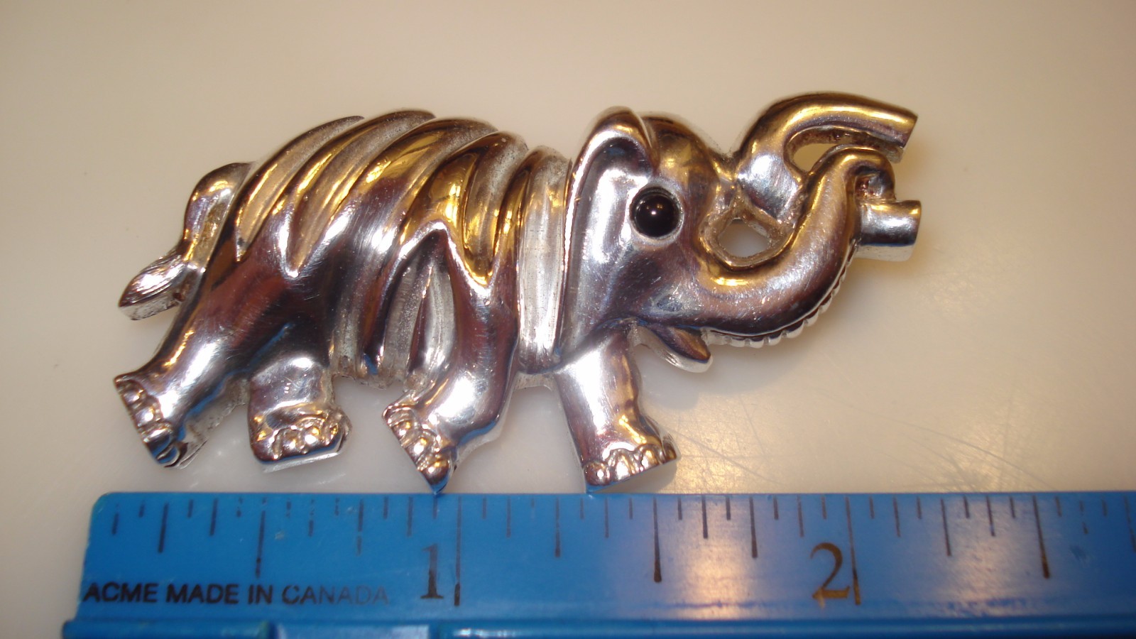 Gilbert Elephant Onyx Eyes Heavy Brooch Pin 2 3/8″L X 1 1/4″W 925 Silver Vintage