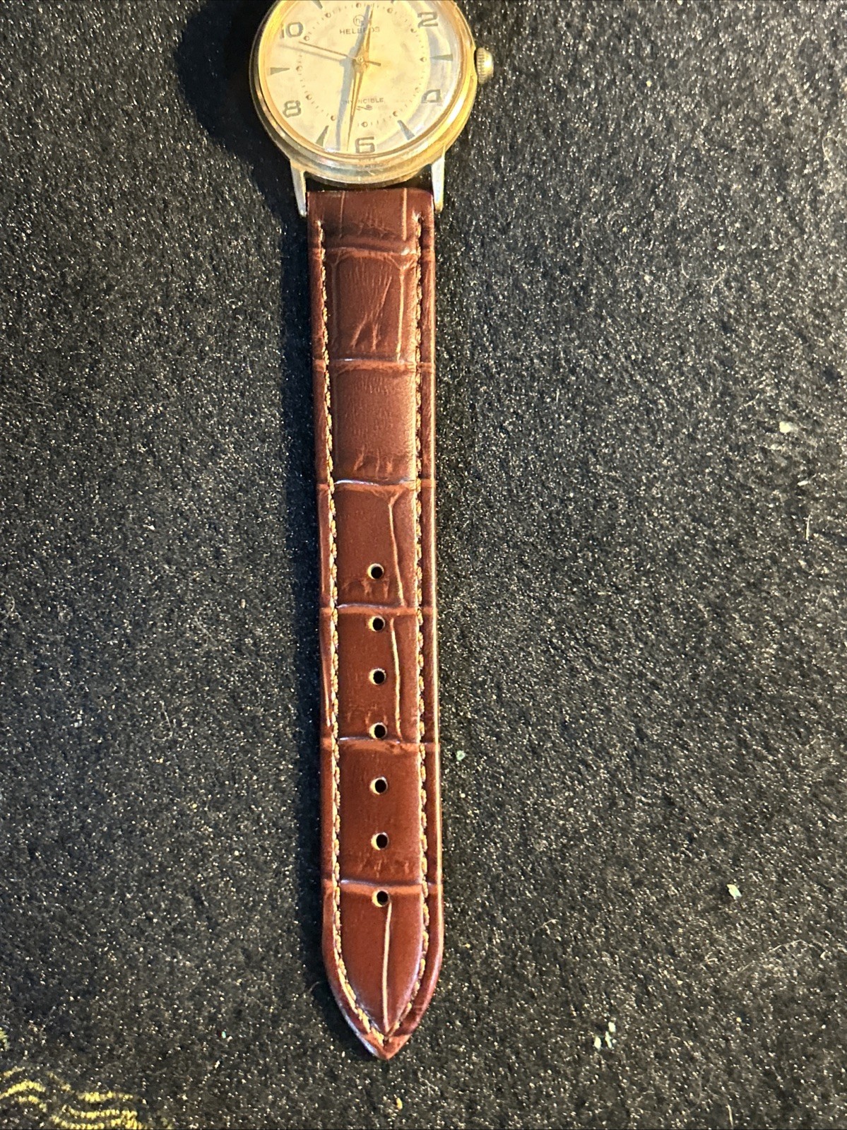 Vintage Helbros Invincible Men’s Watch Mechanical Hand Wind Gold Tone