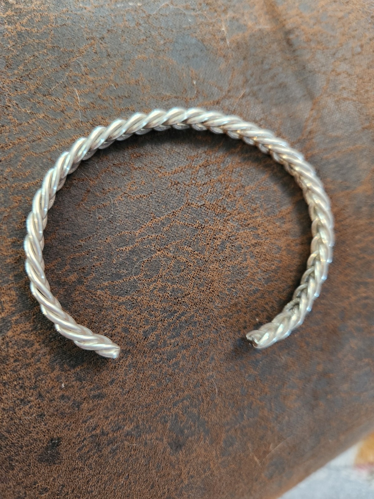 Vintage 925 Sterling Silver Cuff Artisan Made Braided Bracelet 8 In 14.5g