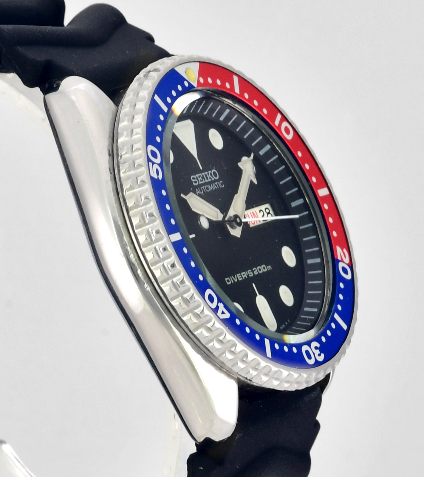 Vintage SEIKO SKX007J1 7S26 0020 Pepsi Bezel Made In Japan Wrist Watch – 1998 –