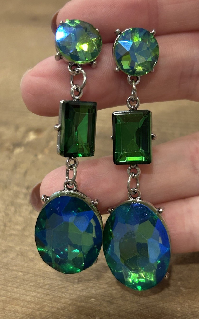 Stunning “Mermaid Dreams” Iridescent Green & Blue Dangle Rhinestone Earrings New