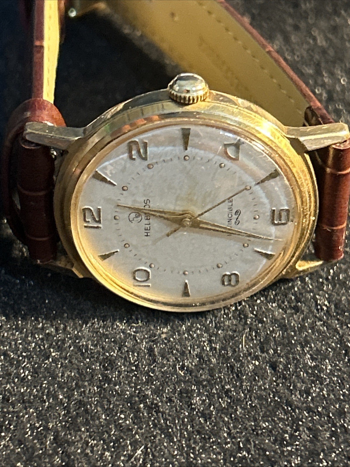 Vintage Helbros Invincible Men’s Watch Mechanical Hand Wind Gold Tone