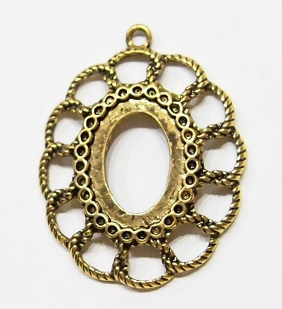 10 of 18x13mm Antique Gold Old Victorian Braided Loops Pendant Settings 36x28mm