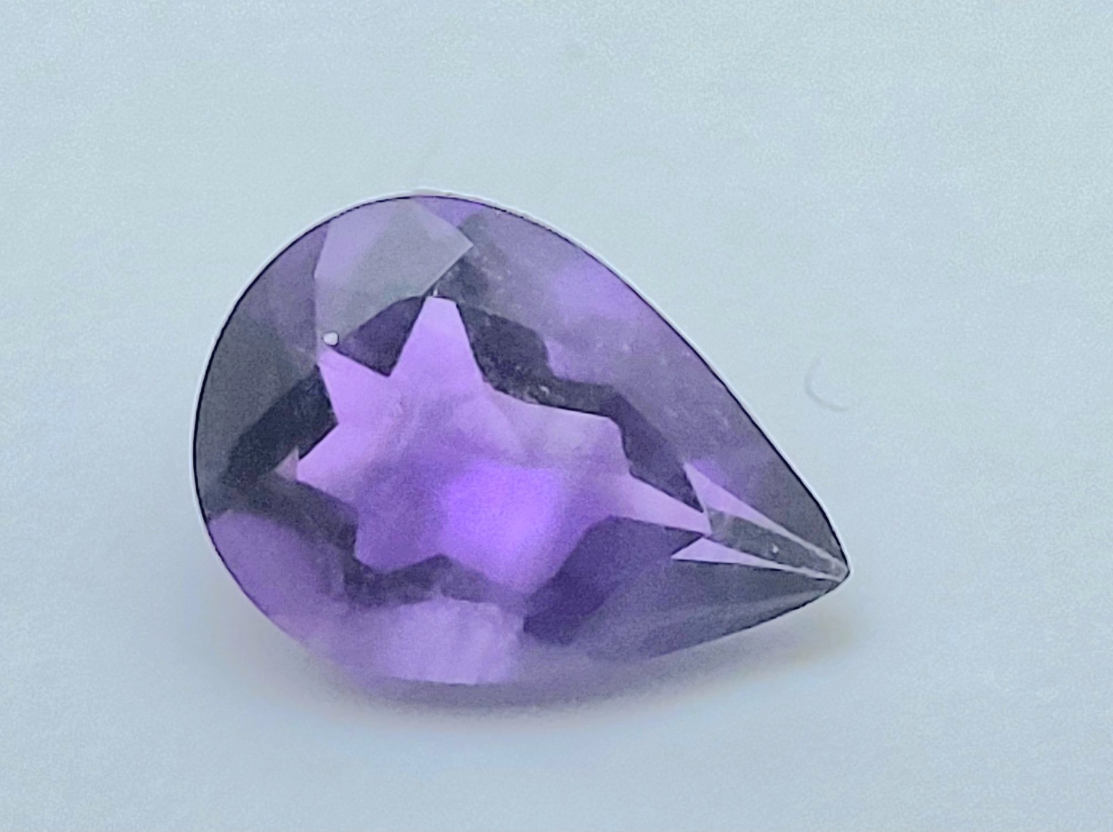 2.1 Ct Pear Shaped Amethyst