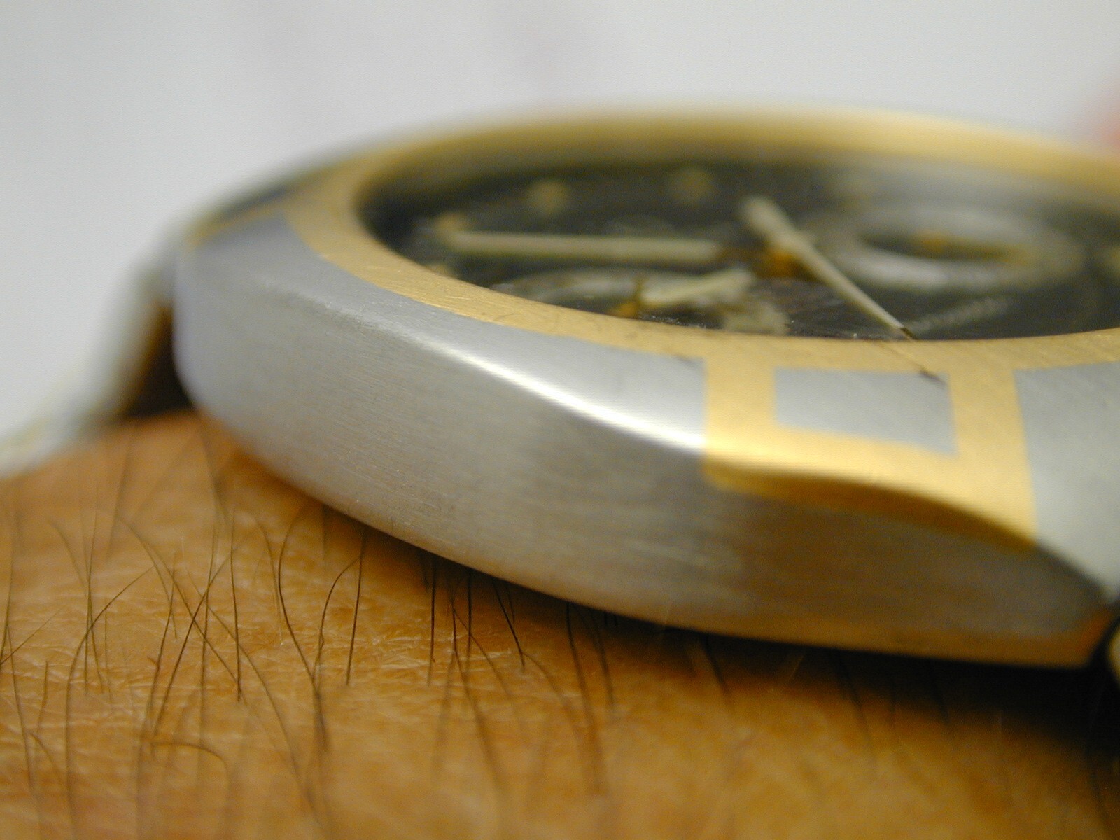 OMEGA SEAMASTER 18K AND STAINLESS STEEL AS PICTURED