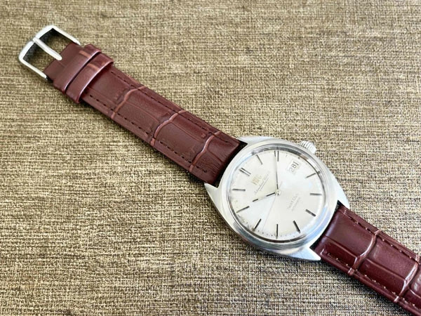 IWC Yacht Club Ref.R811 Silver Dial Gerald Genta Design Model Date 36mm Men’s