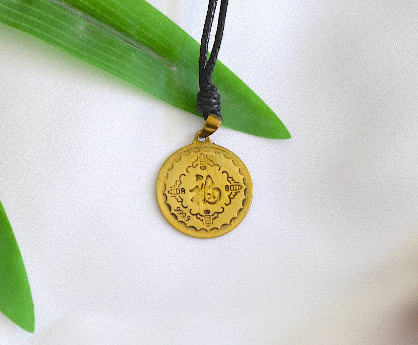 Chinese Year Of Zodiac Gold Brass Charm Necklace Pendant Jelwery