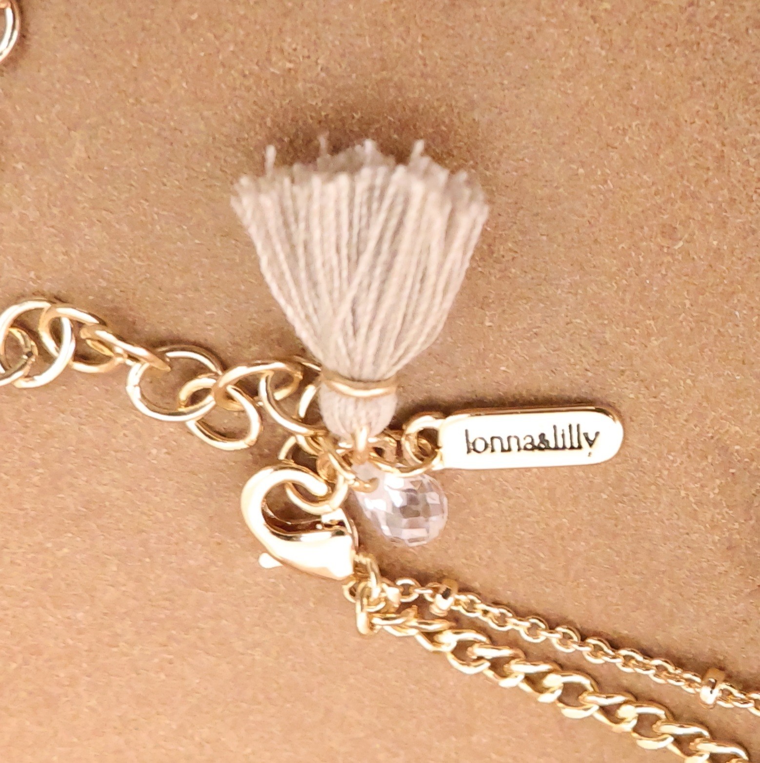 Pink necklaces lot 2 pieces 1 lonna & lilly signed teardrop pendant 1 unbranded