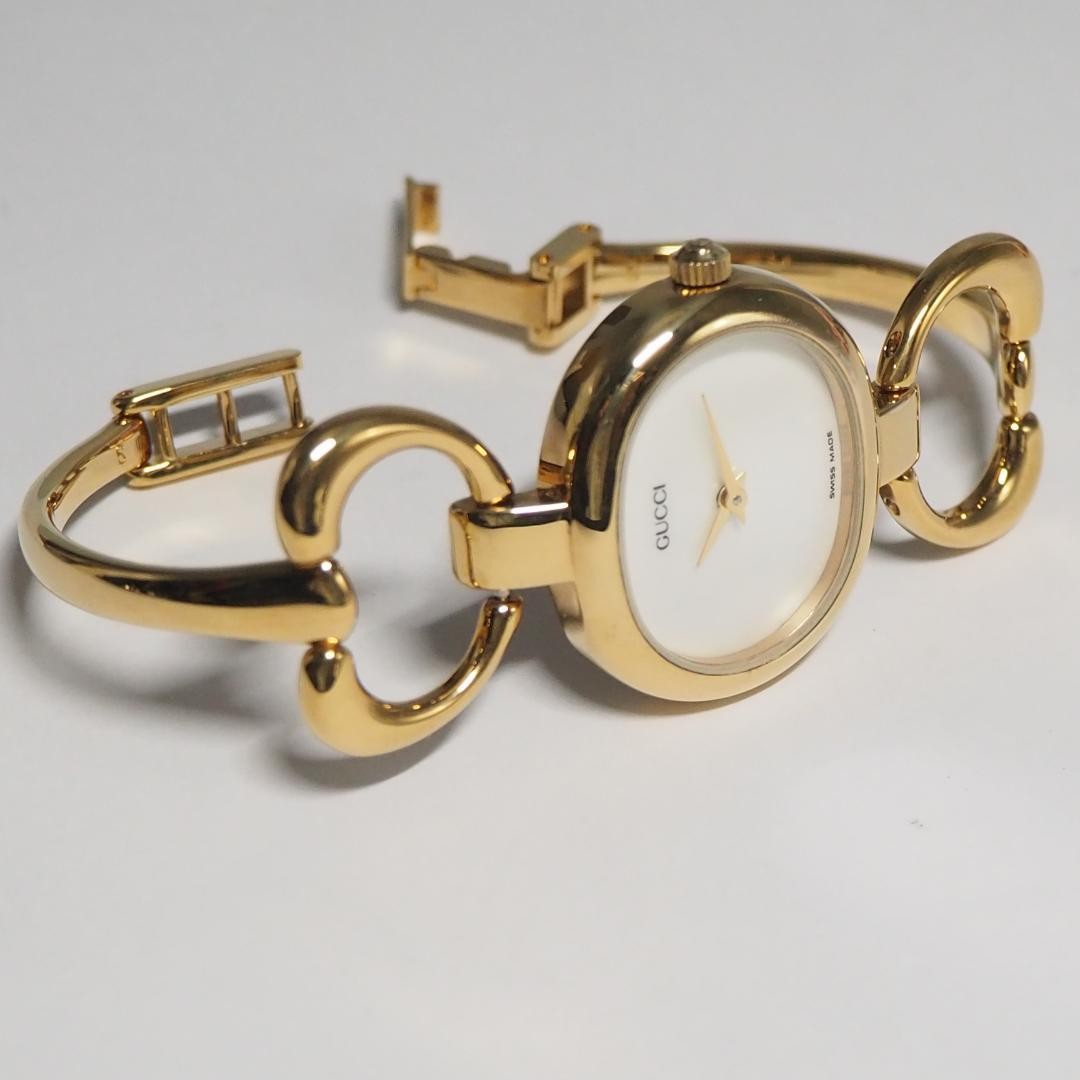 GUCCI 1600 shell bangle watch wristwatch H929