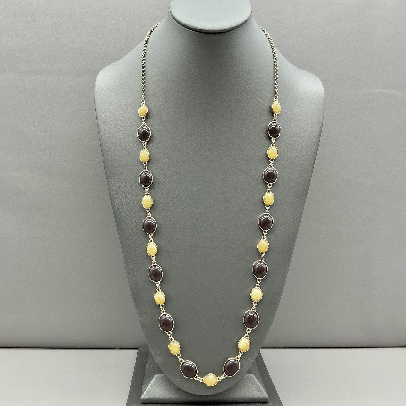 Ann Taylor Necklace Station Bead Glass Oval Gold Tone Multi Jewelry 26 Inch