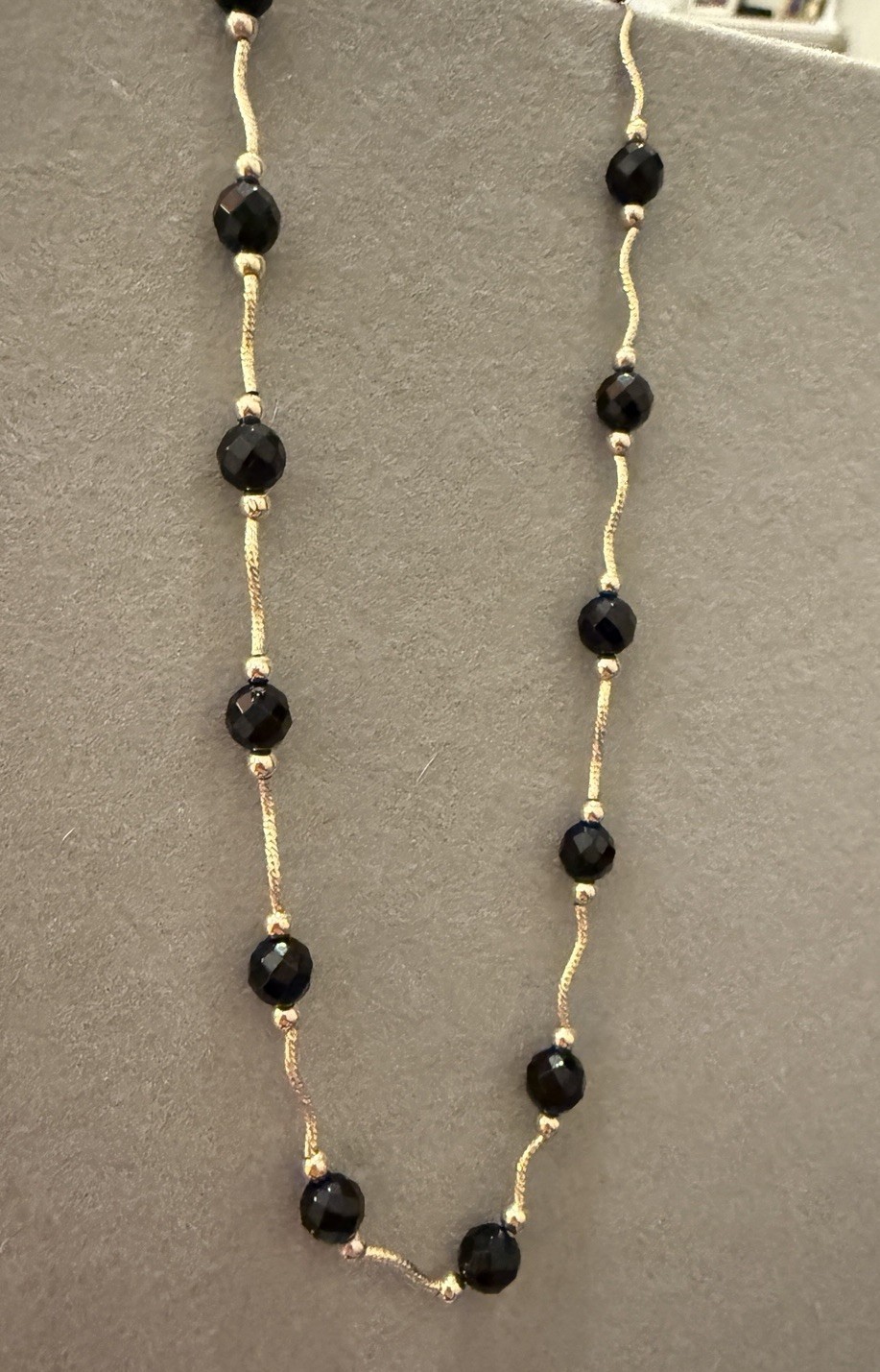 Vintage QVC 14K Yellow Gold & Faceted Black Onyx Bead Station Necklace 18″ EG