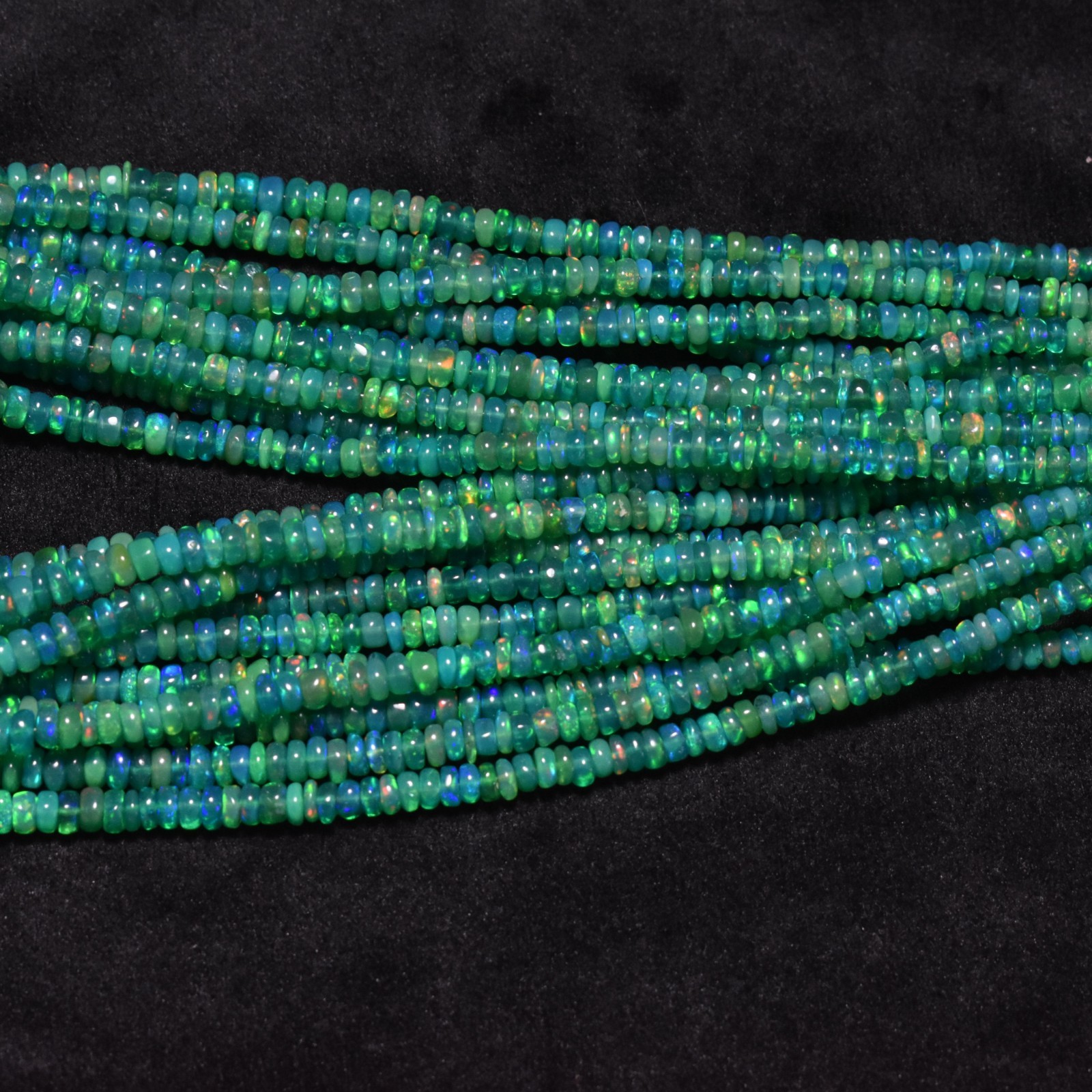 3-4.5mm Green Ethiopian Opal Smooth Rondelle Loose Gemstone Beads 16 Inch Strand